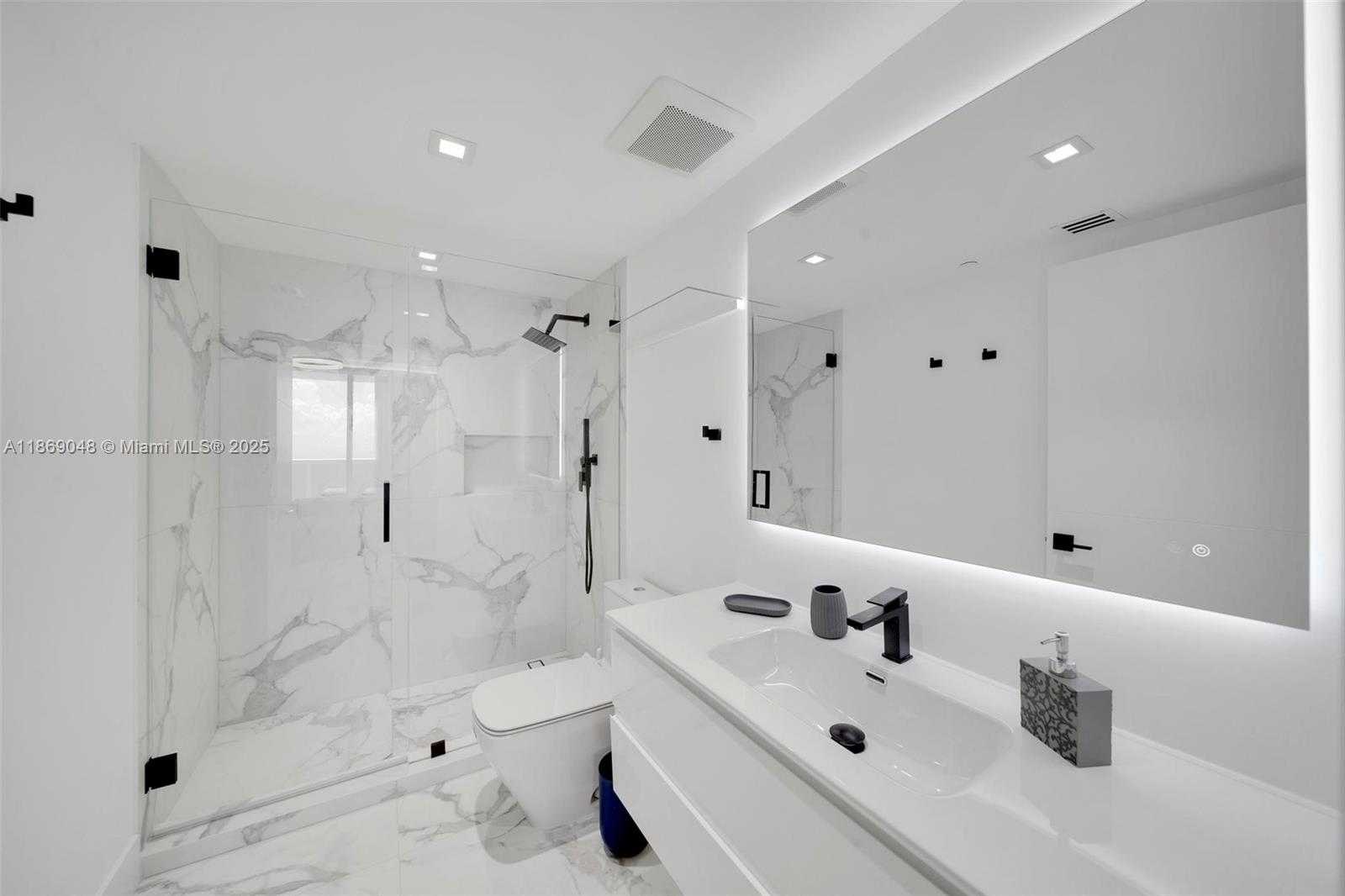 Small Image of 1850 SOUTH OCEAN DR #3103, Hallandale Beach Number 25