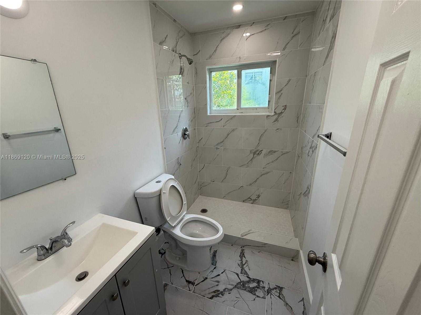 Small Image of 935 JEFFERSON AVE #11, Miami Beach Number 12