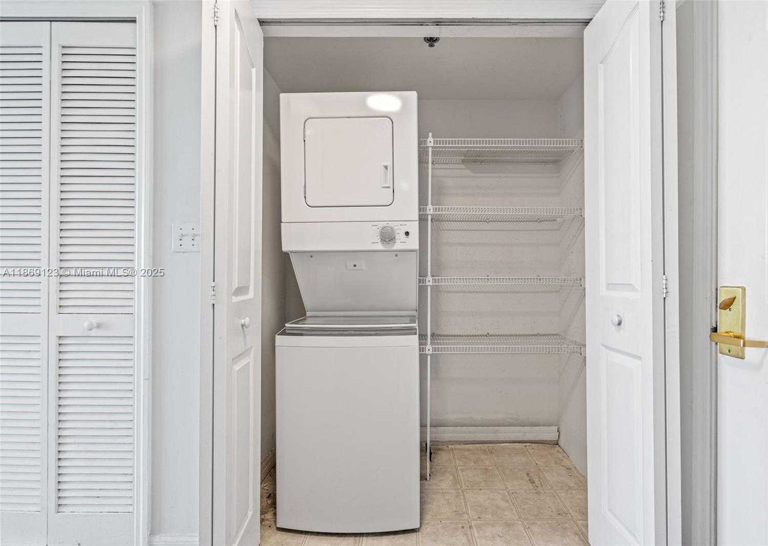 Small Image of 2665 SOUTH WEST 37TH AVE #813, Miami Number 8