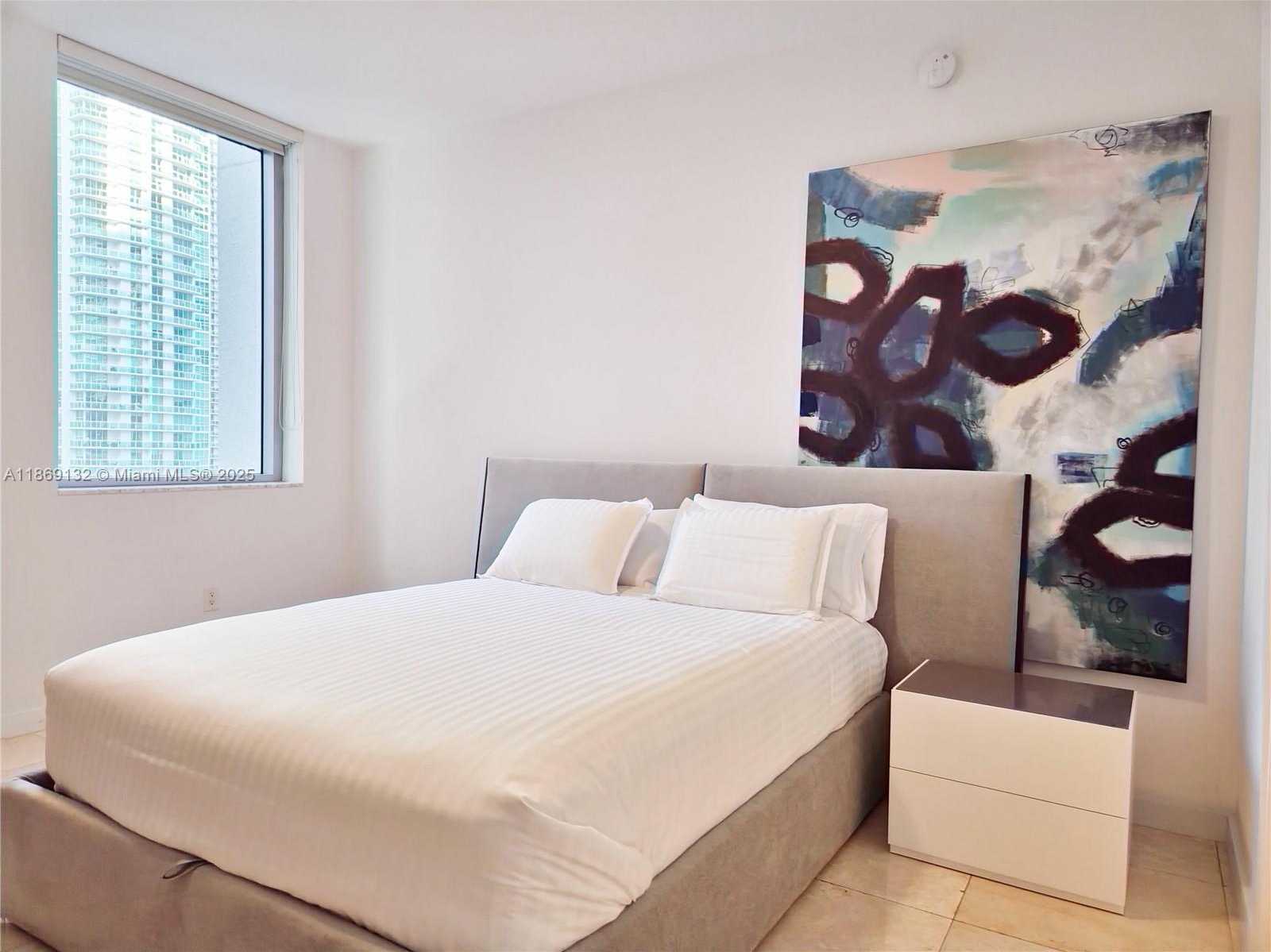 Small Image of 1060 BRICKELL AVE #1517, Miami Number 22