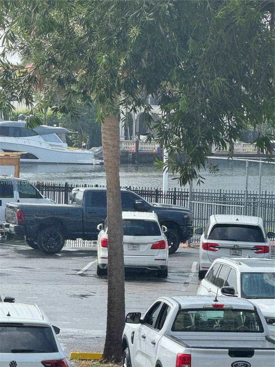 Small Image of 701 THREE ISLANDS BLVD #217, Hallandale Beach Number 8