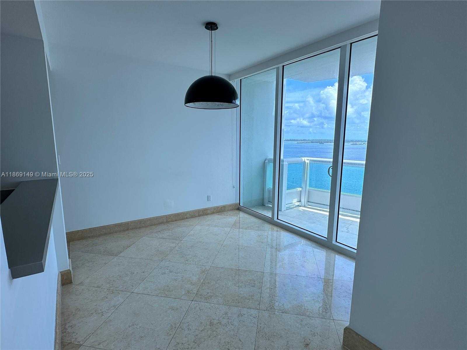 Small Image of 1643 BRICKELL AVE #1704, Miami Number 5