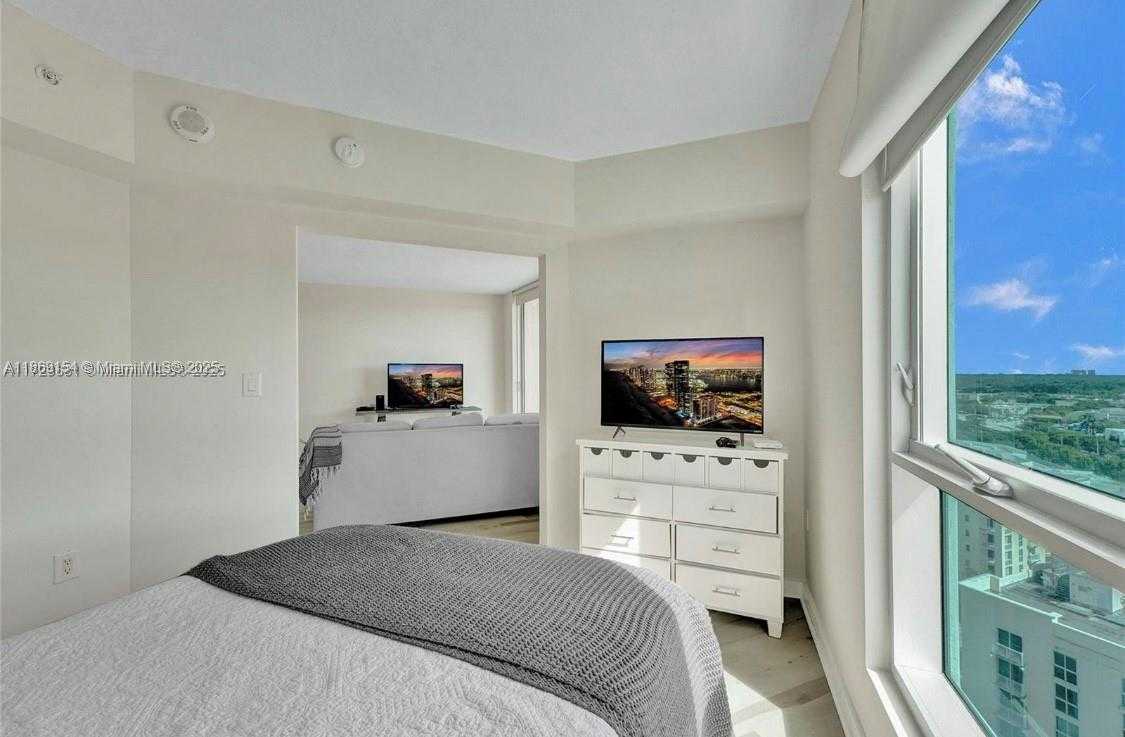 Small Image of 9055 SOUTH WEST 73RD CT #1503, Miami Number 3