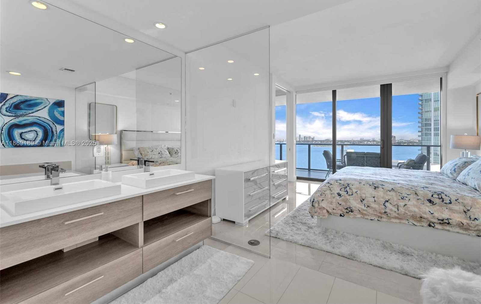 Small Image of 650 NORTH EAST 32ND ST #1402, Miami Number 24