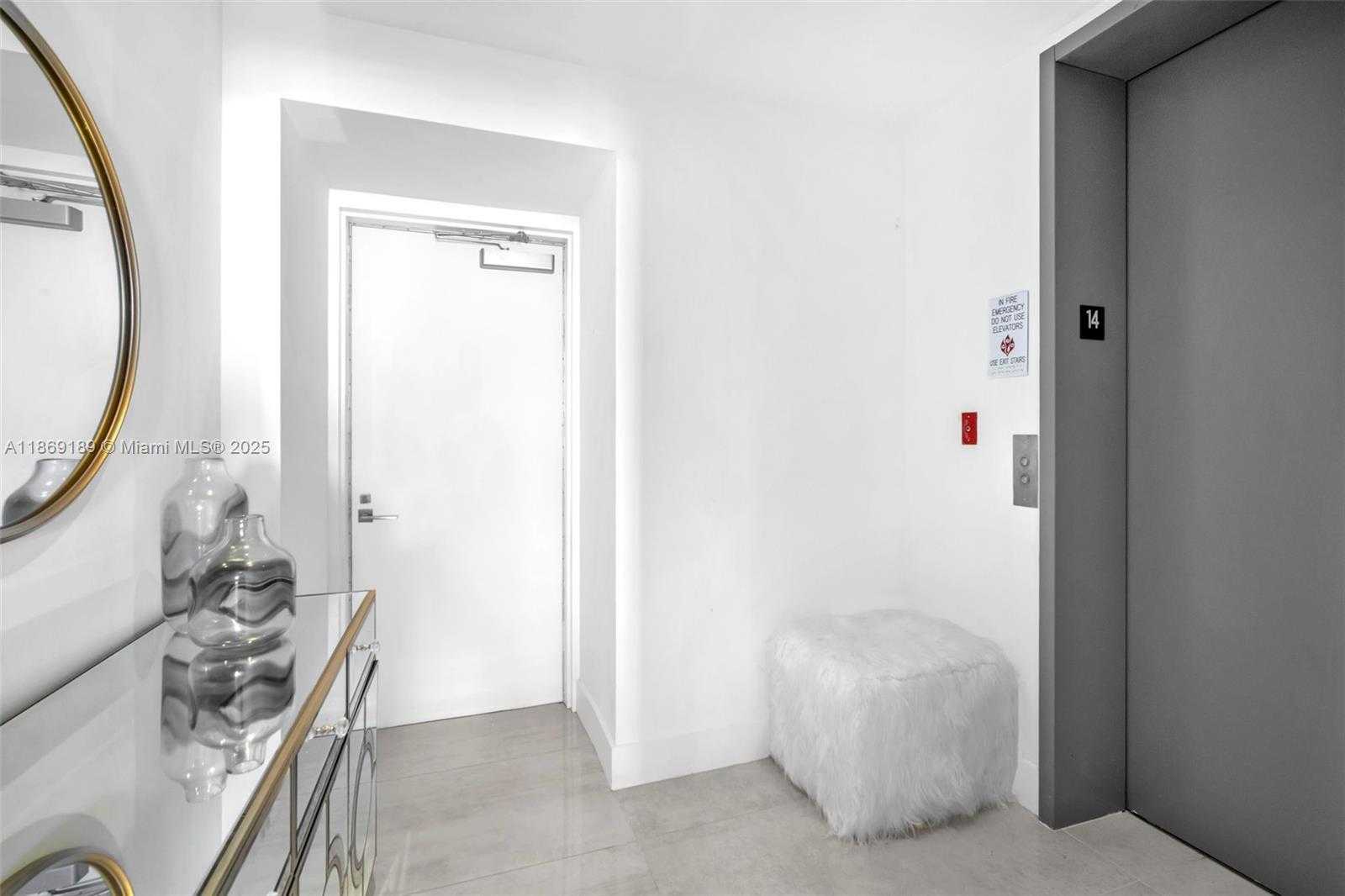 Small Image of 650 NORTH EAST 32ND ST #1402, Miami Number 34