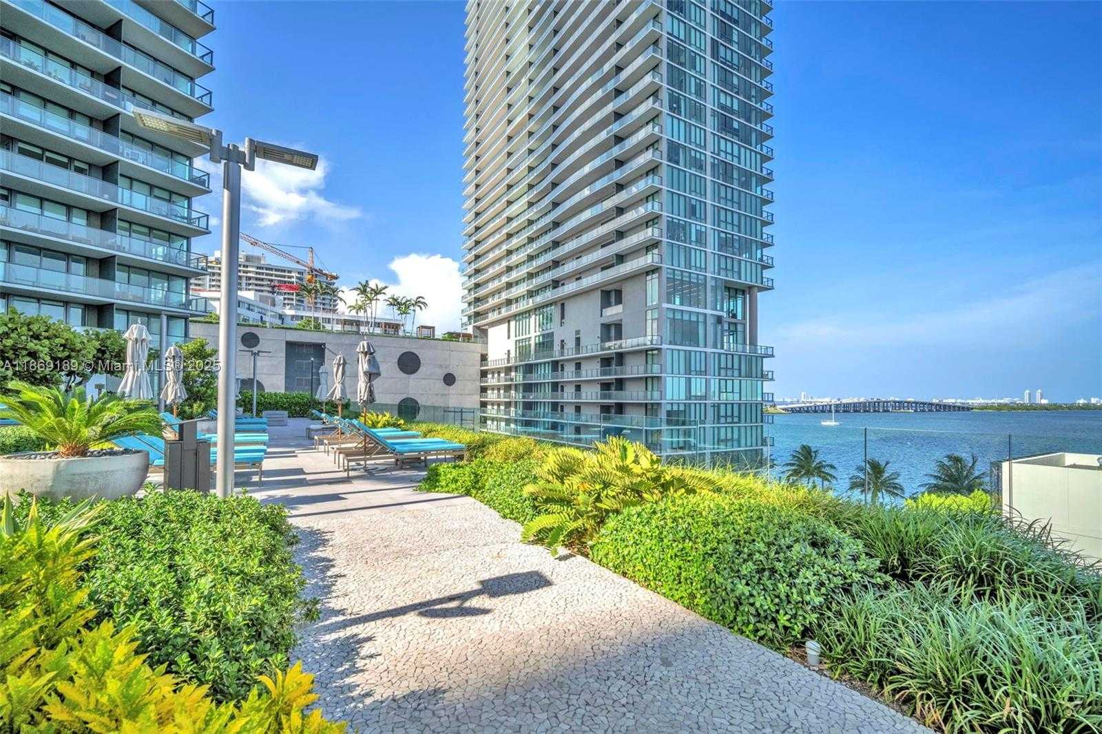 Small Image of 650 NORTH EAST 32ND ST #1402, Miami Number 36