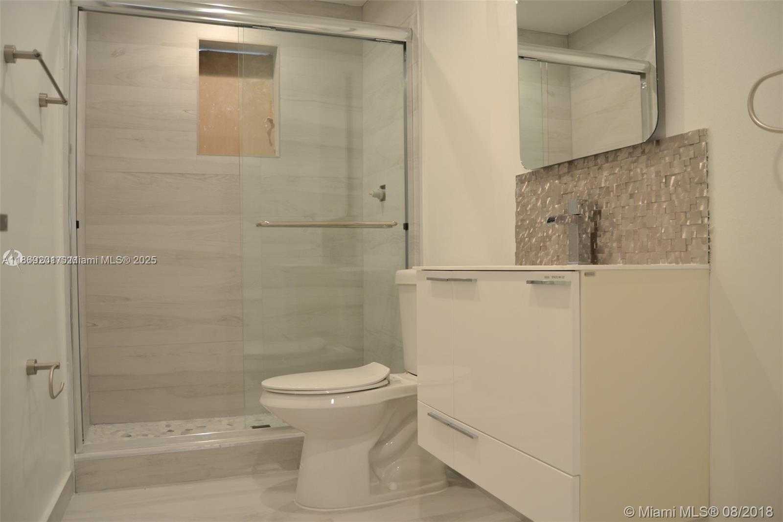 Small Image of 9375 FONTAINEBLEAU BLVD #L122, Miami Number 17