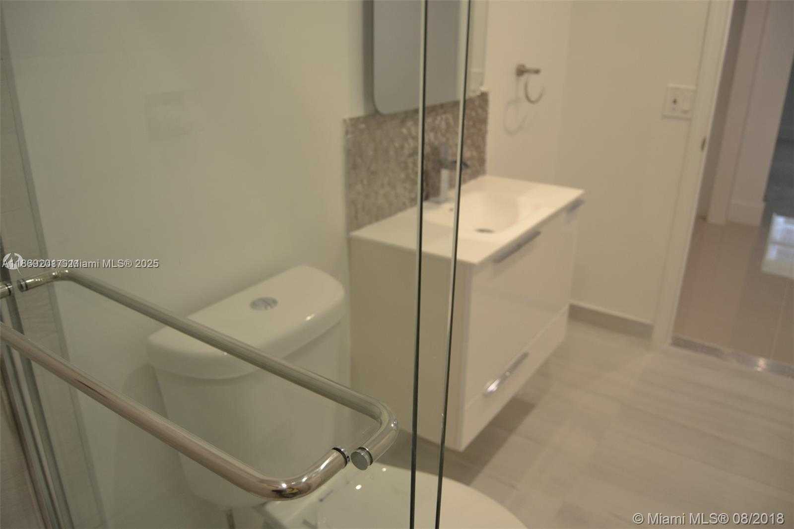 Small Image of 9375 FONTAINEBLEAU BLVD #L122, Miami Number 20