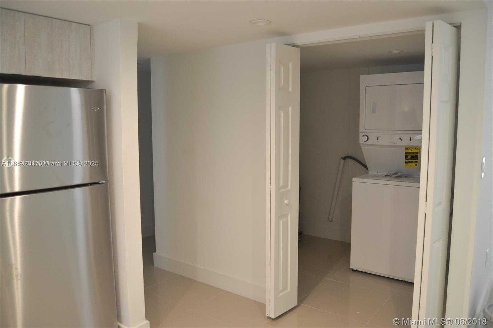 Small Image of 9375 FONTAINEBLEAU BLVD #L122, Miami Number 8