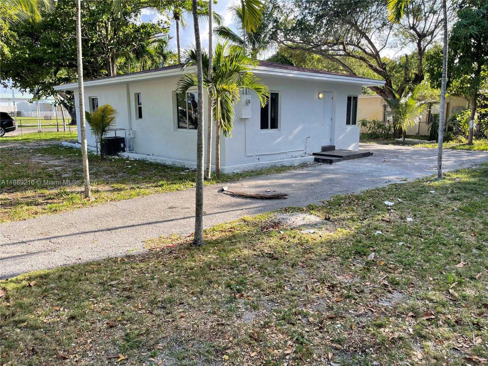 Small Image of 771 NORTH EAST 137TH ST, North Miami Number 15