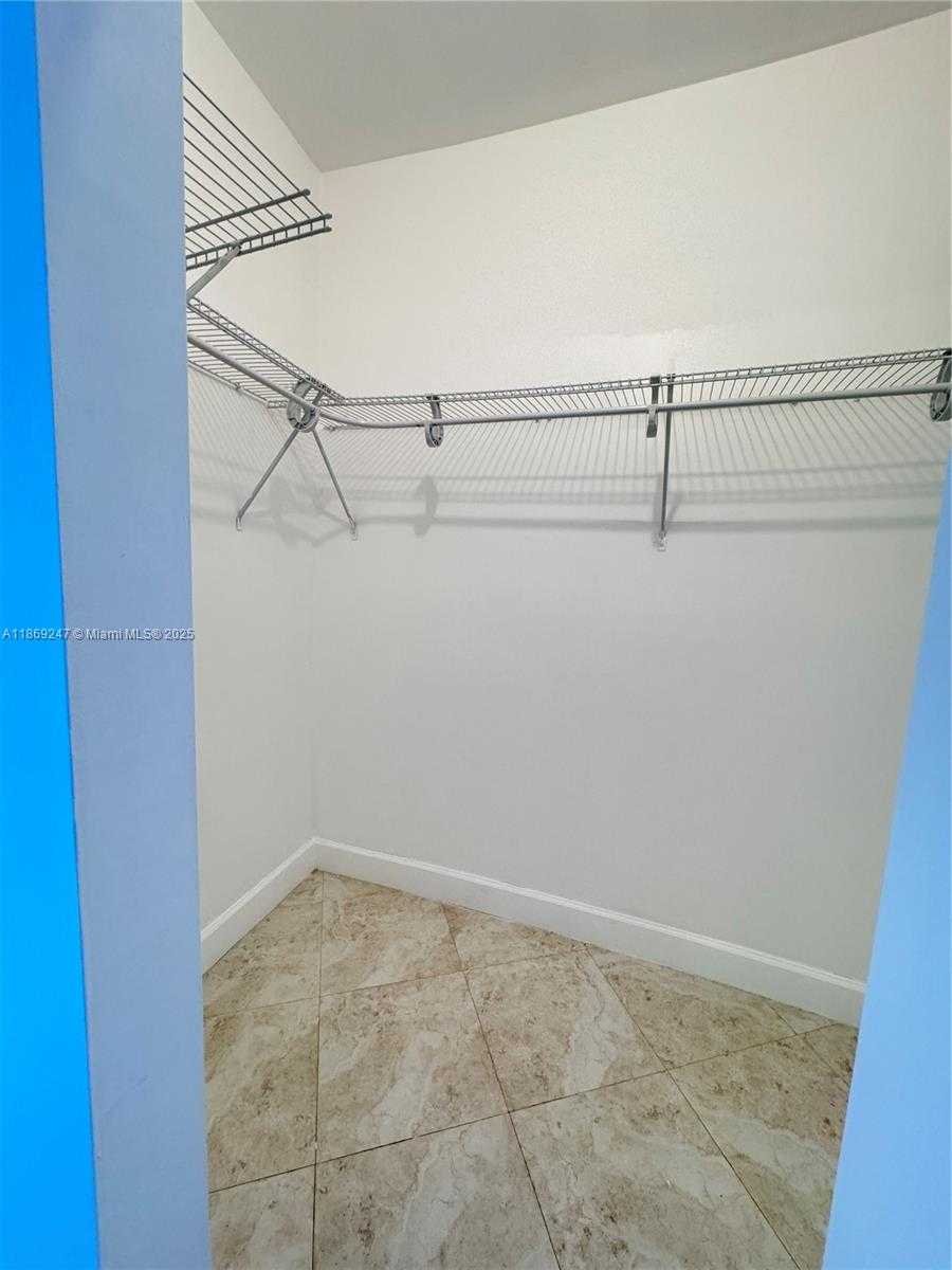 Small Image of 350 SOUTH MIAMI AVE #2513, Miami Number 14