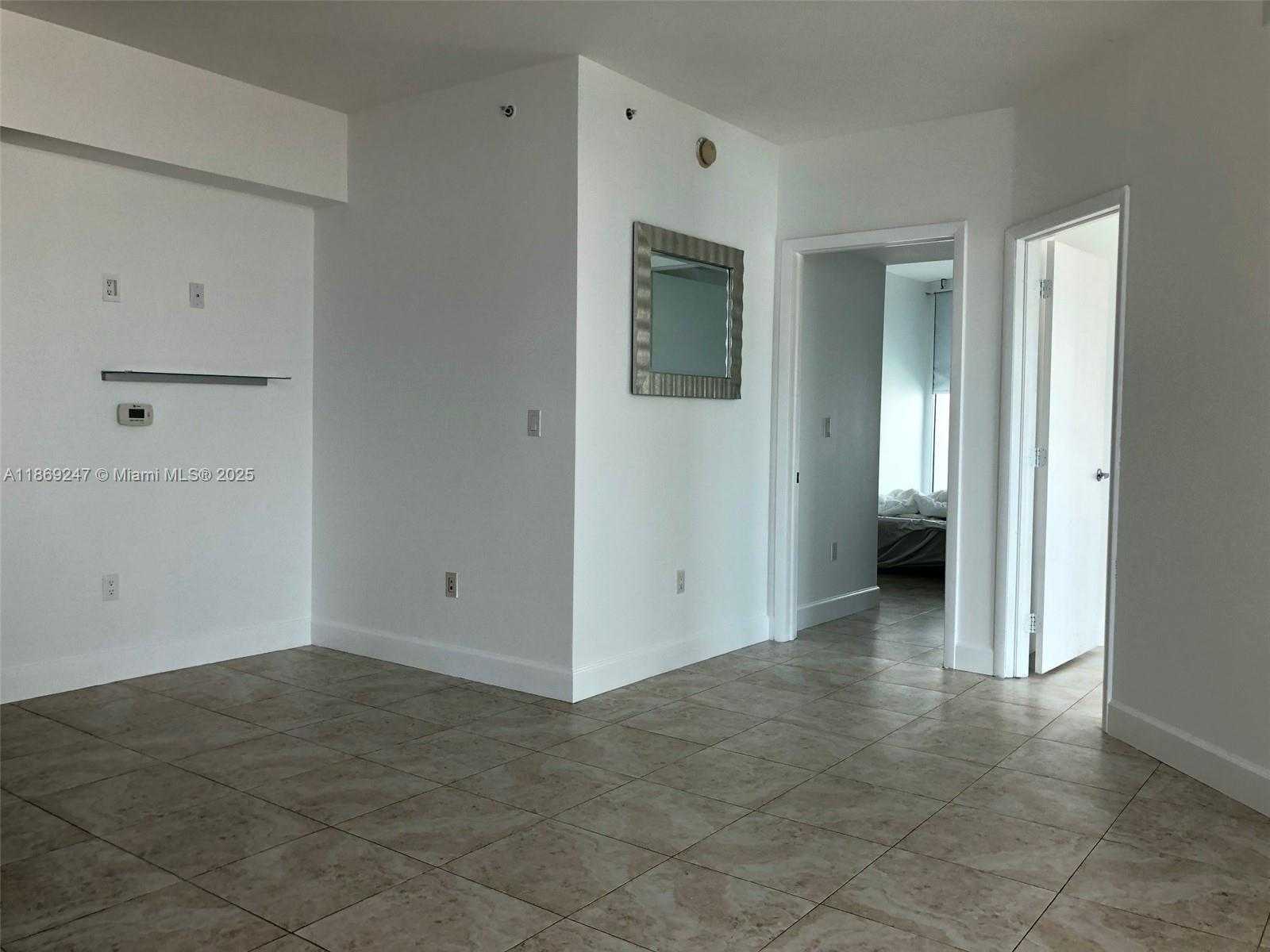 Small Image of 350 SOUTH MIAMI AVE #2513, Miami Number 9
