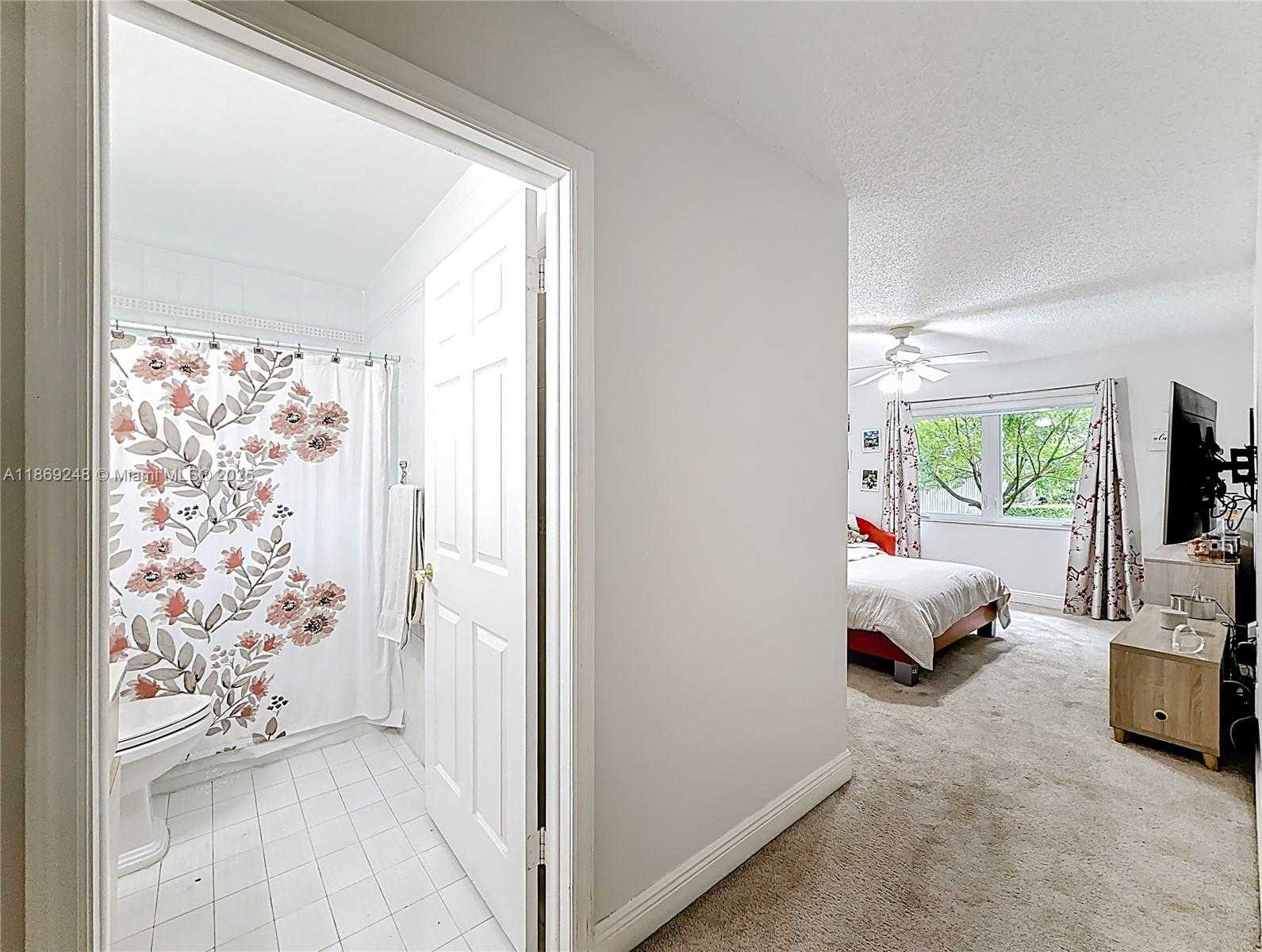 Small Image of 10462 SOUTH WEST 121ST ST, Miami Number 20
