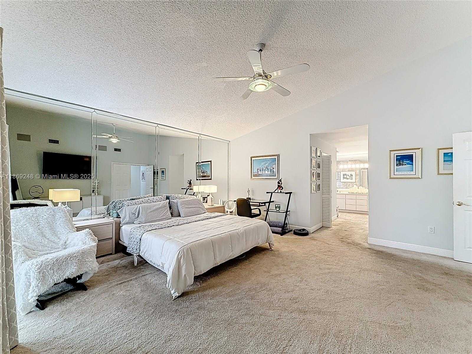 Small Image of 10462 SOUTH WEST 121ST ST, Miami Number 23