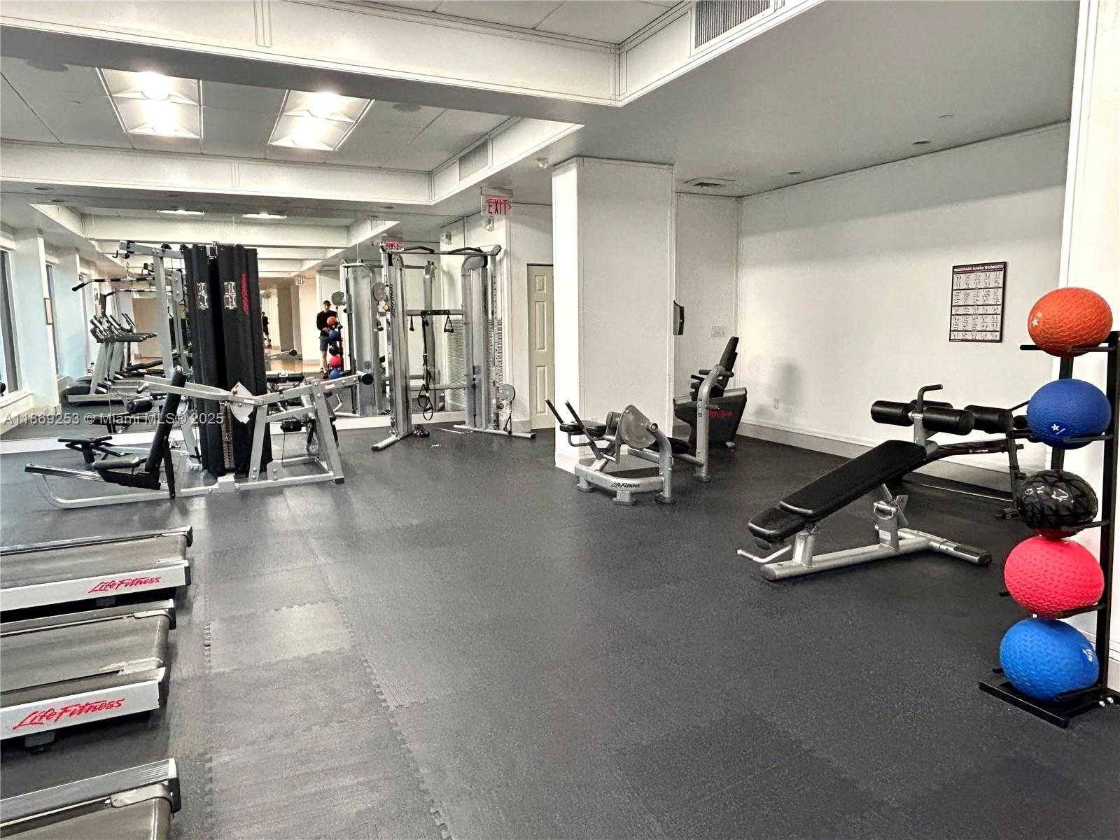 Small Image of 2851 NORTH EAST 183RD ST #110E, Aventura Number 24