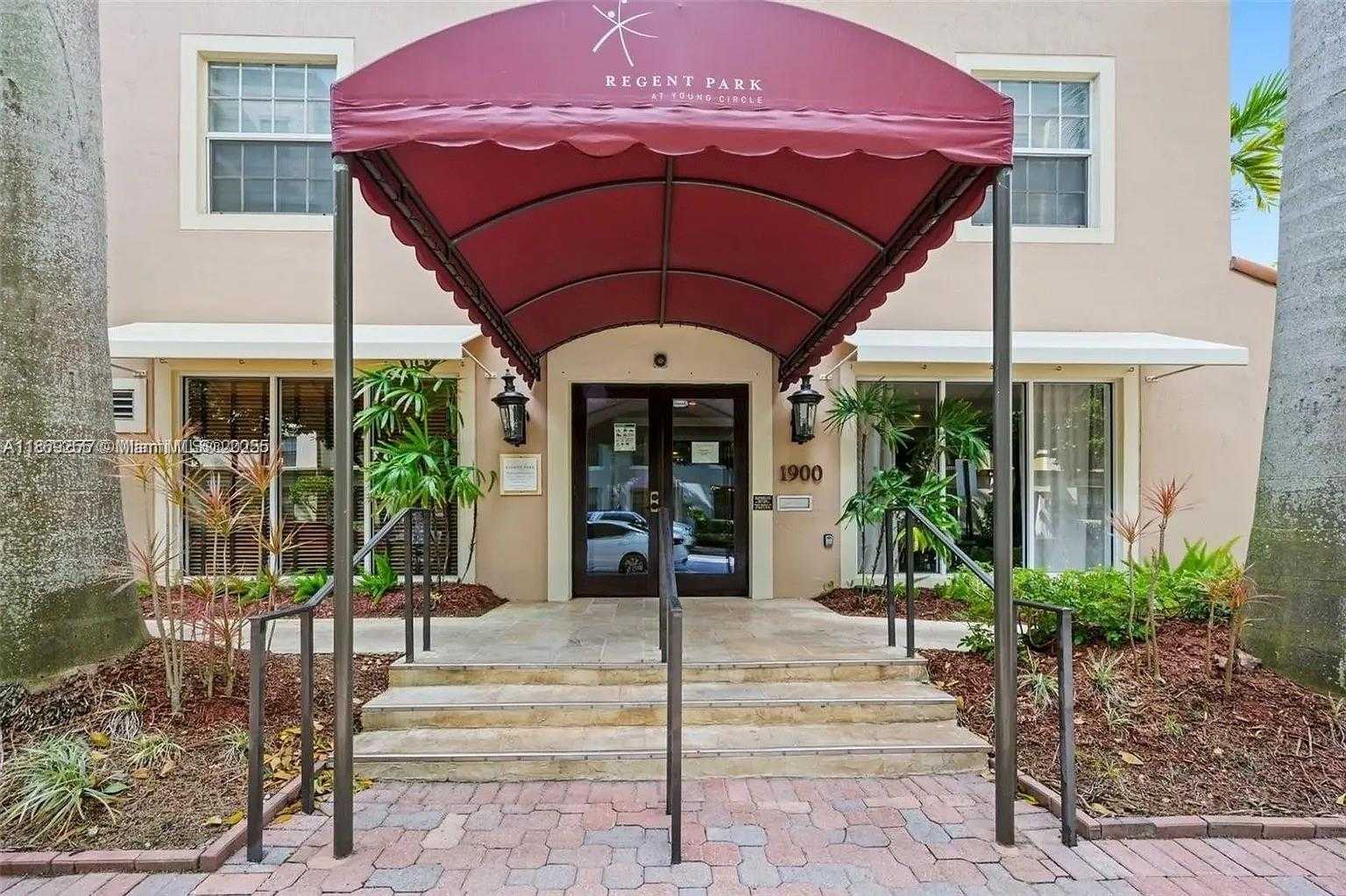 Small Image of 1900 VAN BUREN ST #206B, Hollywood Number 3