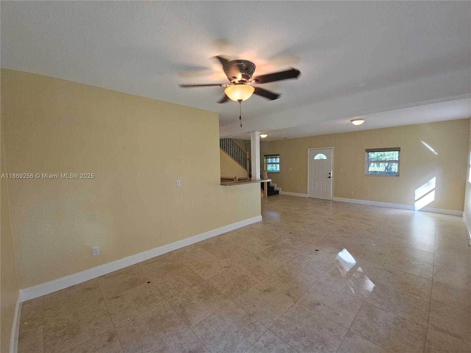 Small Image of 15101 SOUTH WEST 27TH ST, Davie Number 19