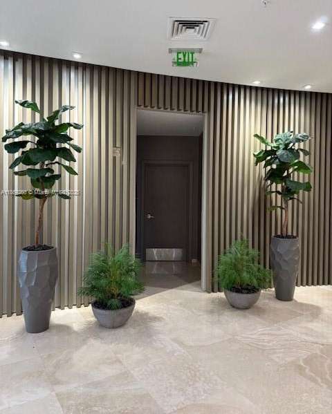 Small Image of 10275 COLLINS AVE #303, Bal Harbour Number 27