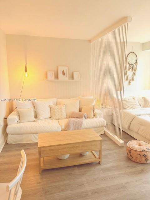 Small Image of 10275 COLLINS AVE #303, Bal Harbour Number 3
