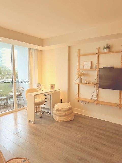 Small Image of 10275 COLLINS AVE #303, Bal Harbour Number 6
