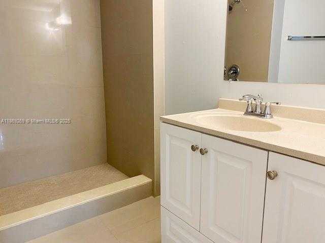 Small Image of 9431 FONTAINEBLEAU BLVD #210, Miami Number 20