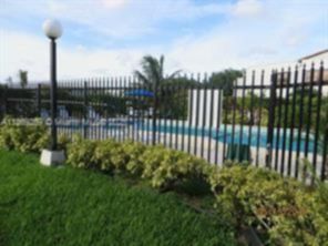 Small Image of 9431 FONTAINEBLEAU BLVD #210, Miami Number 52