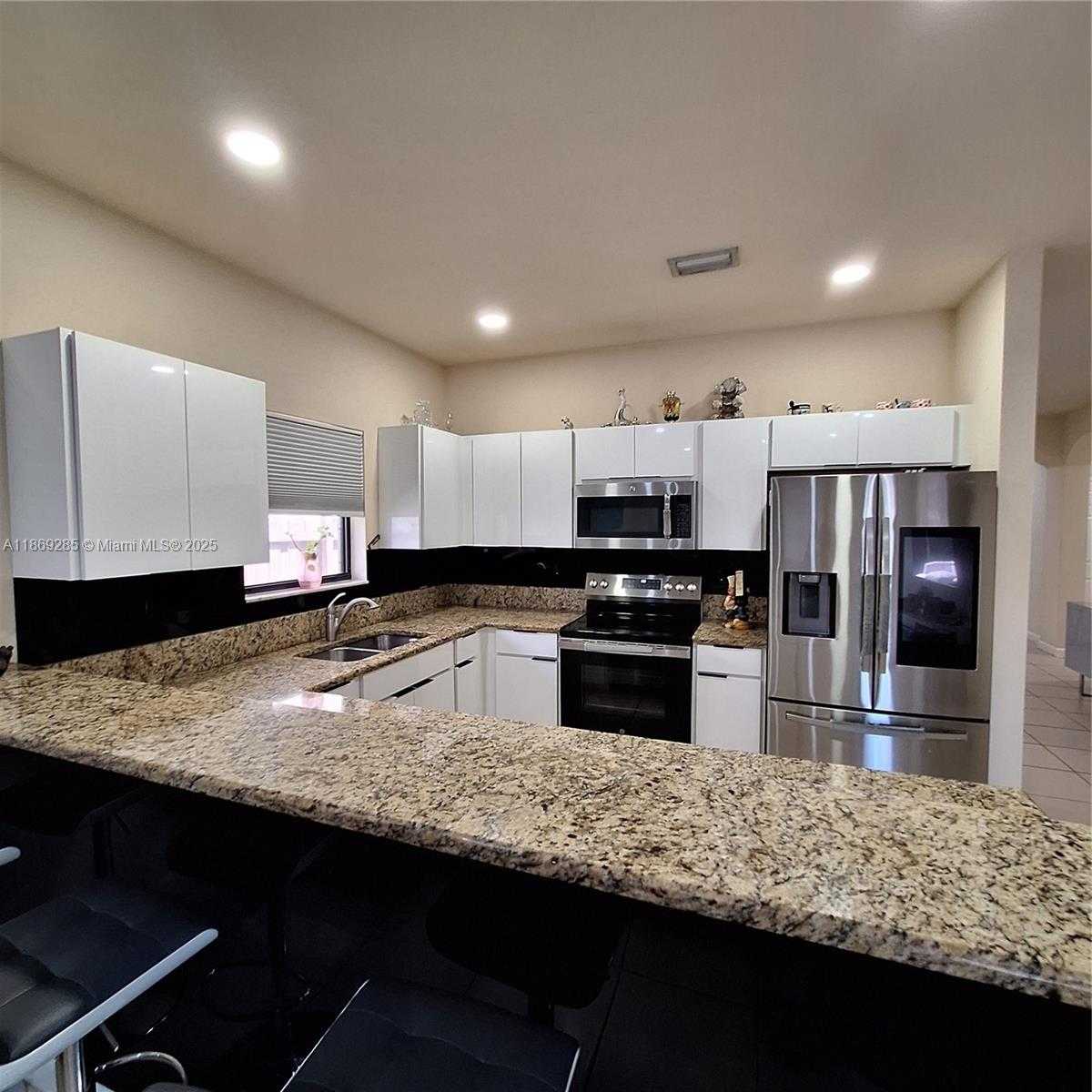 Small Image of 11845 SOUTH WEST 232ND LN, Homestead Number 10