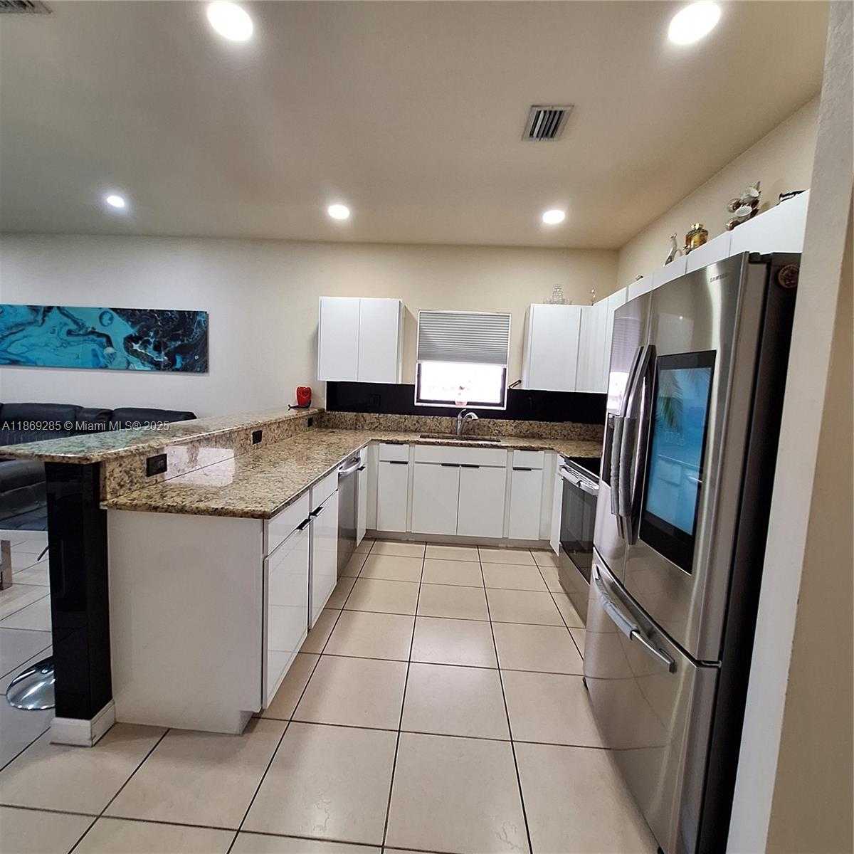 Small Image of 11845 SOUTH WEST 232ND LN, Homestead Number 12