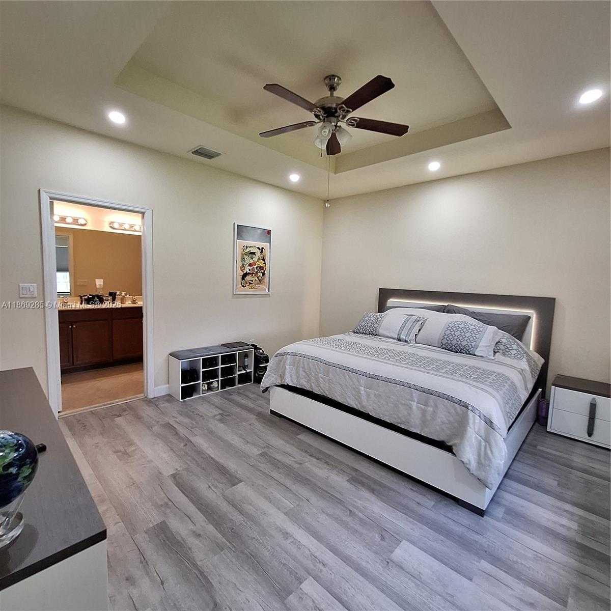 Small Image of 11845 SOUTH WEST 232ND LN, Homestead Number 23