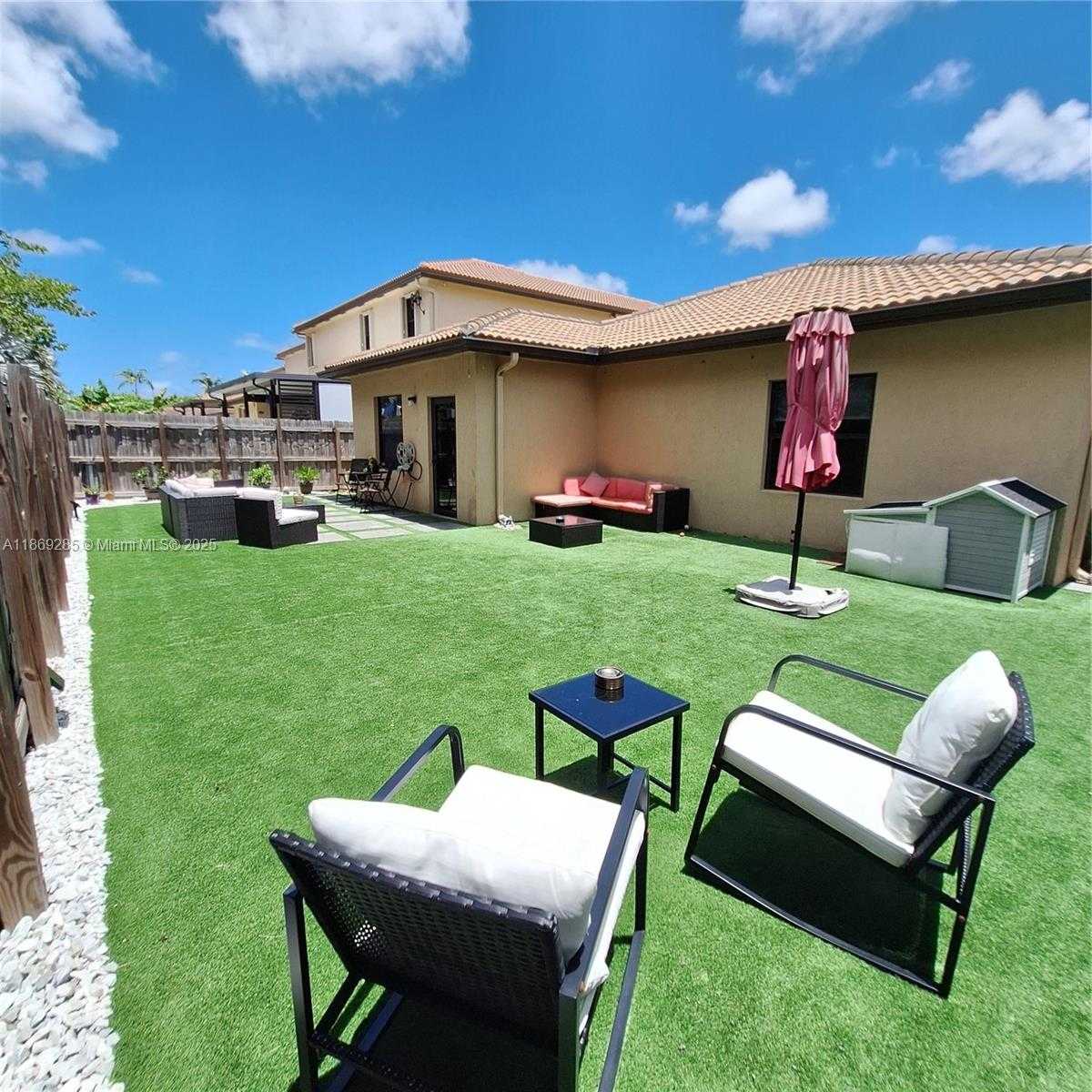 Small Image of 11845 SOUTH WEST 232ND LN, Homestead Number 36