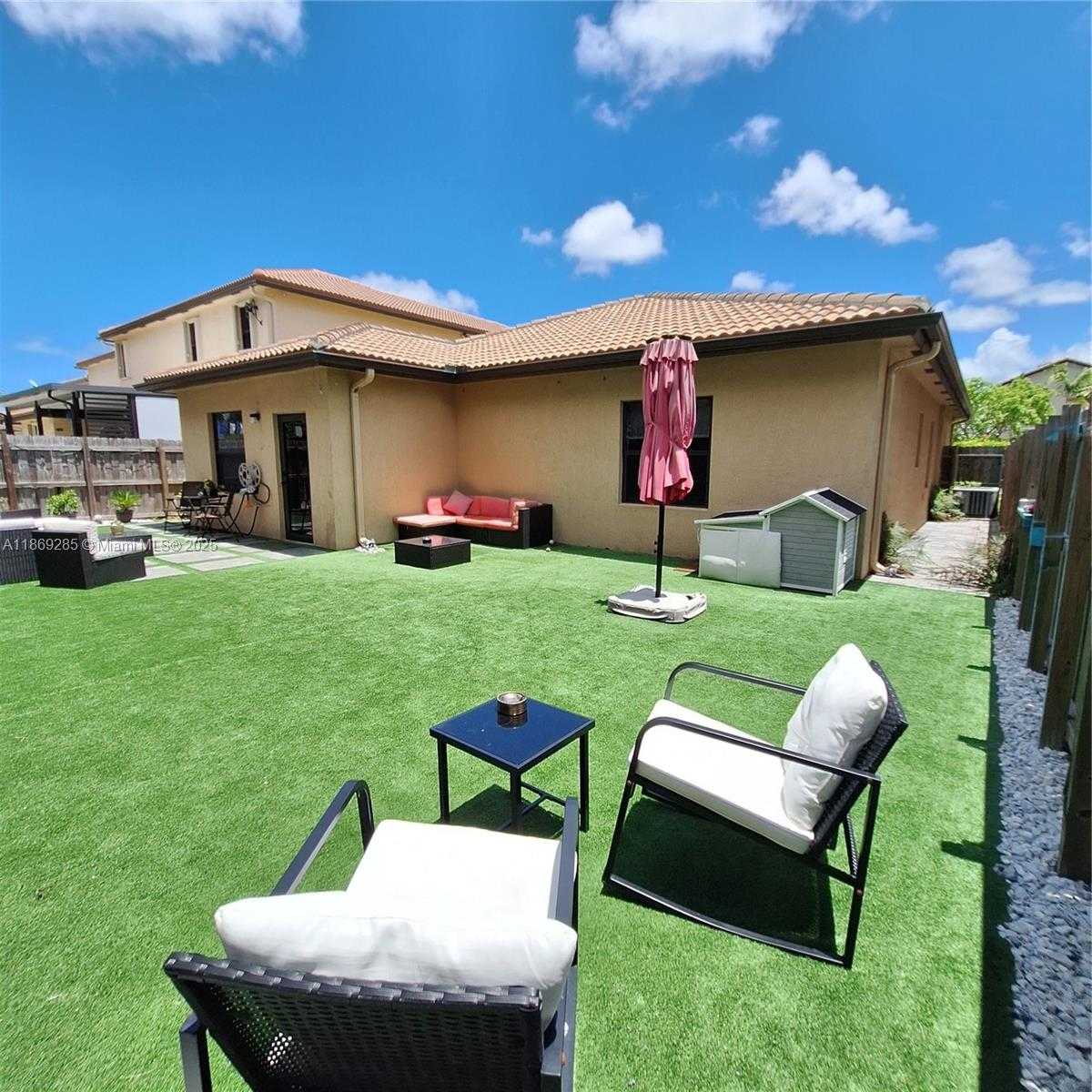 Small Image of 11845 SOUTH WEST 232ND LN, Homestead Number 37
