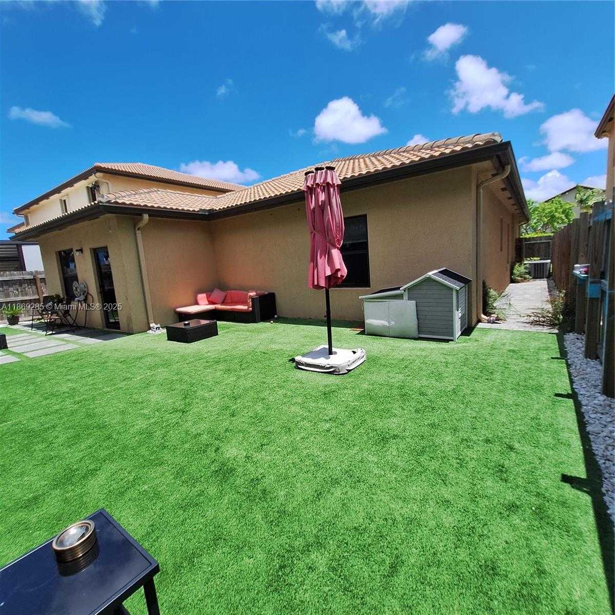 Small Image of 11845 SOUTH WEST 232ND LN, Homestead Number 38