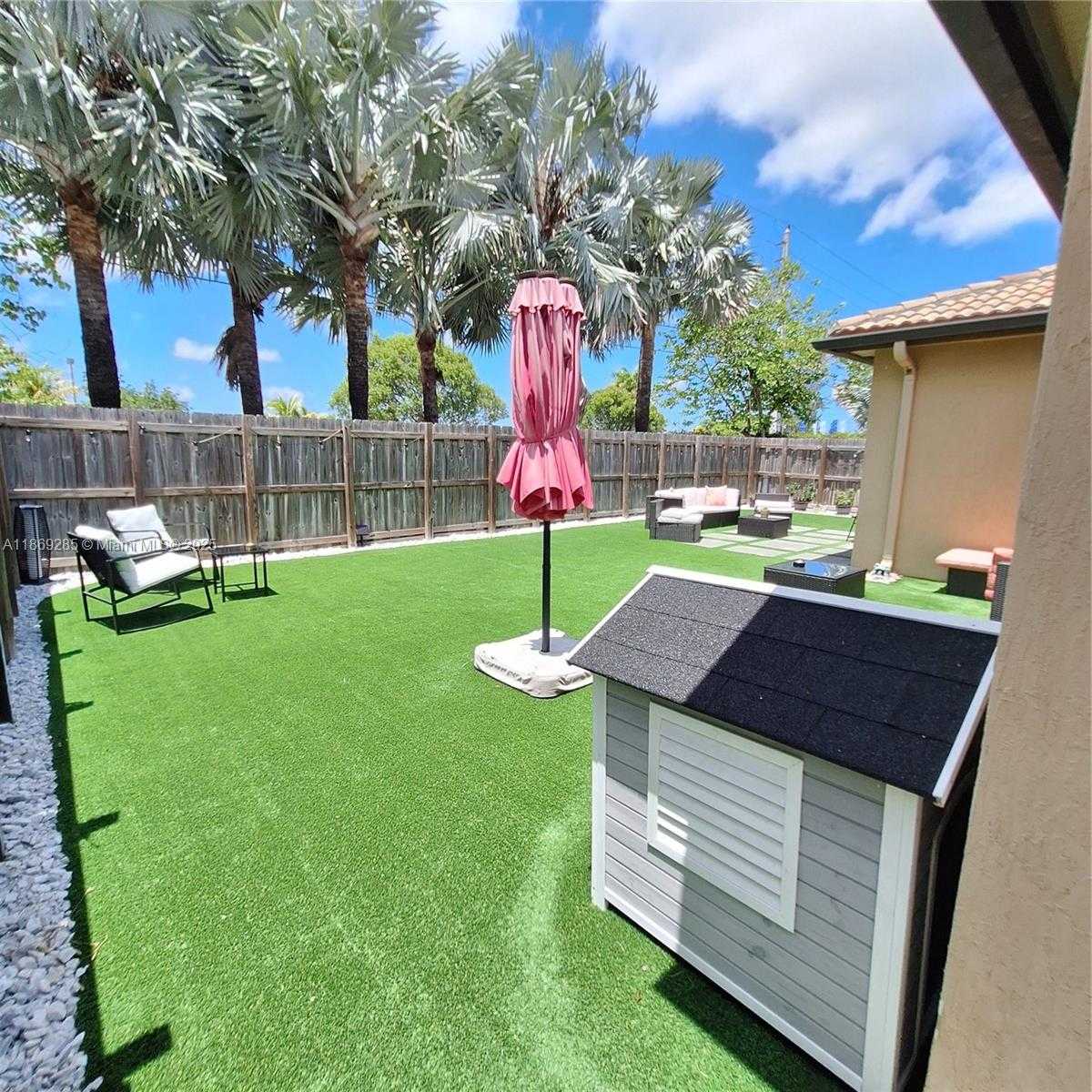 Small Image of 11845 SOUTH WEST 232ND LN, Homestead Number 39