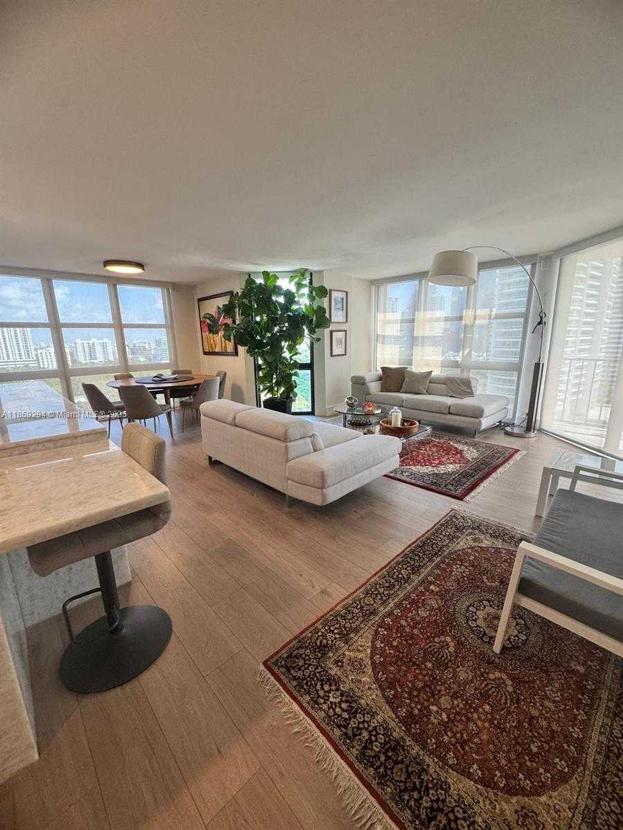 Small Image of 1865 BRICKELL AVE #A1501, Miami Number 10