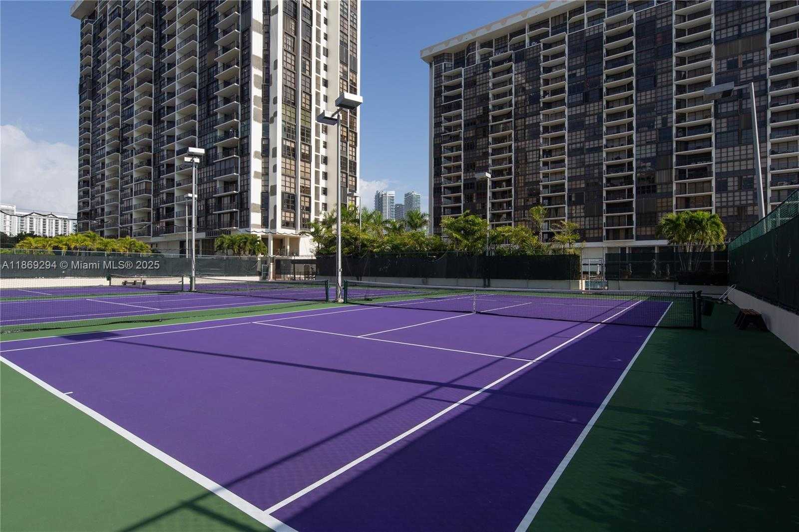 Small Image of 1865 BRICKELL AVE #A1501, Miami Number 18