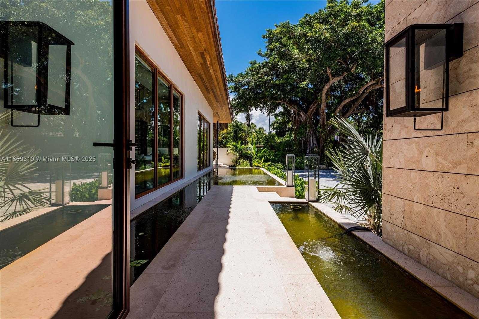 Small Image of 864 NORTH EAST 84TH ST, Miami Number 54