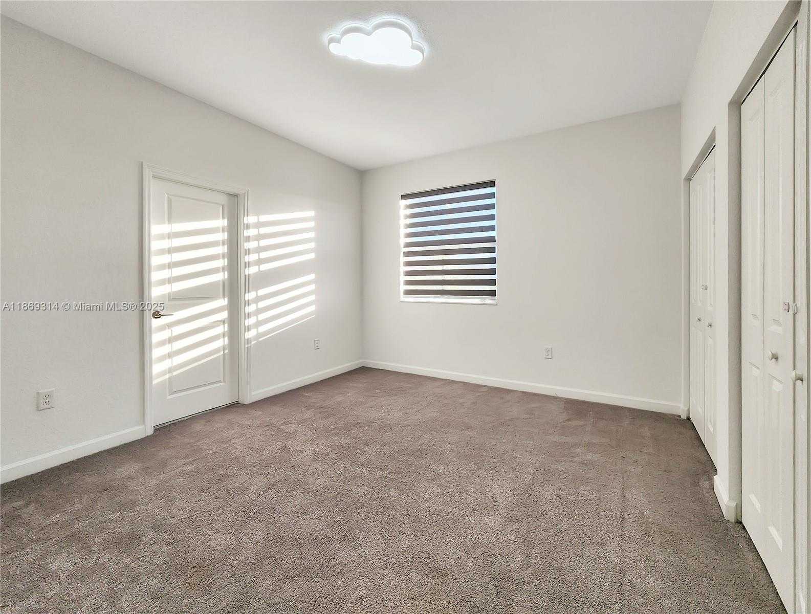 Small Image of 1401 SOUTH EAST 27TH TER, Homestead Number 11