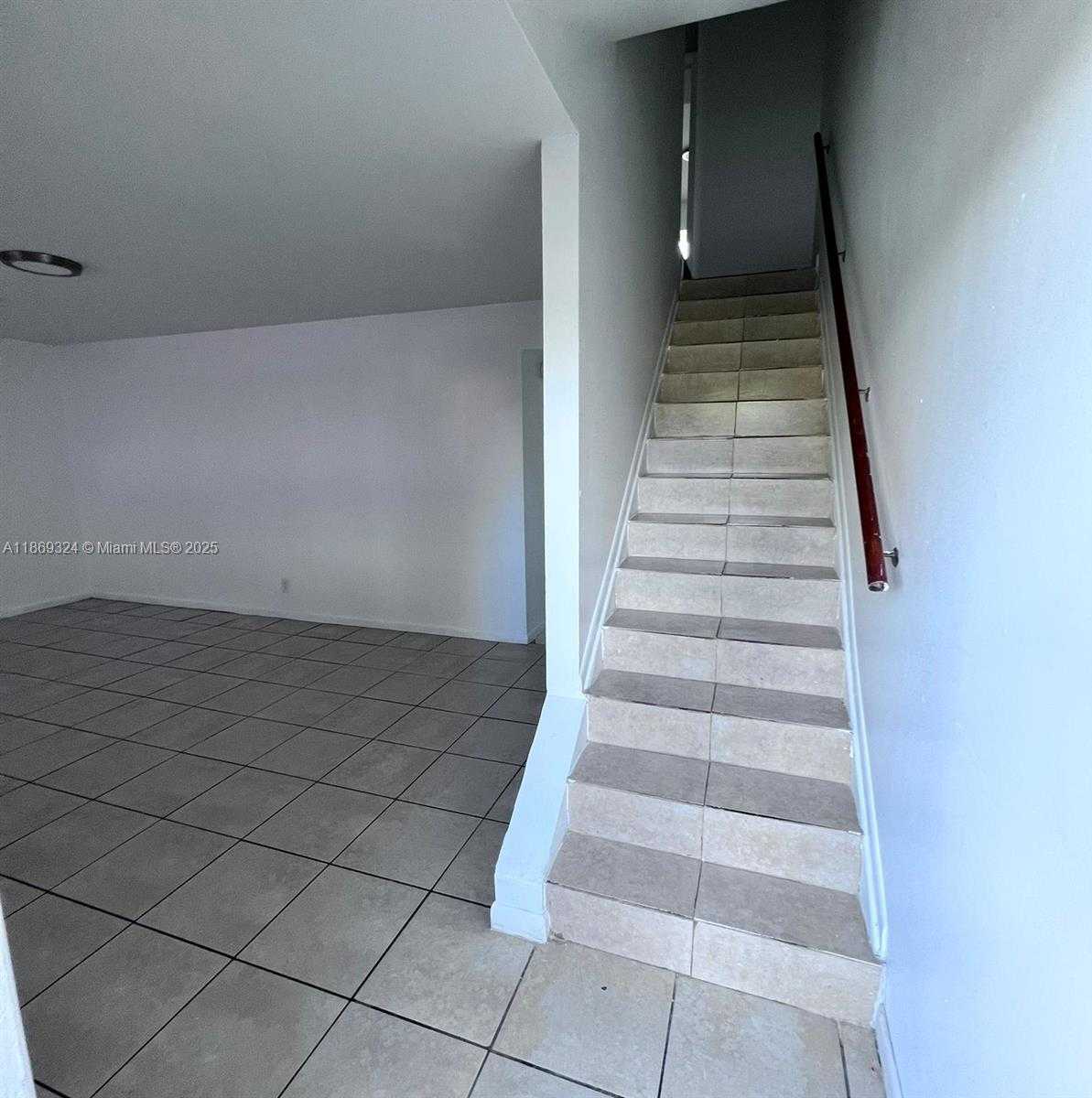 Small Image of 5721 BLUEBERRY CT #125, Lauderhill Number 10