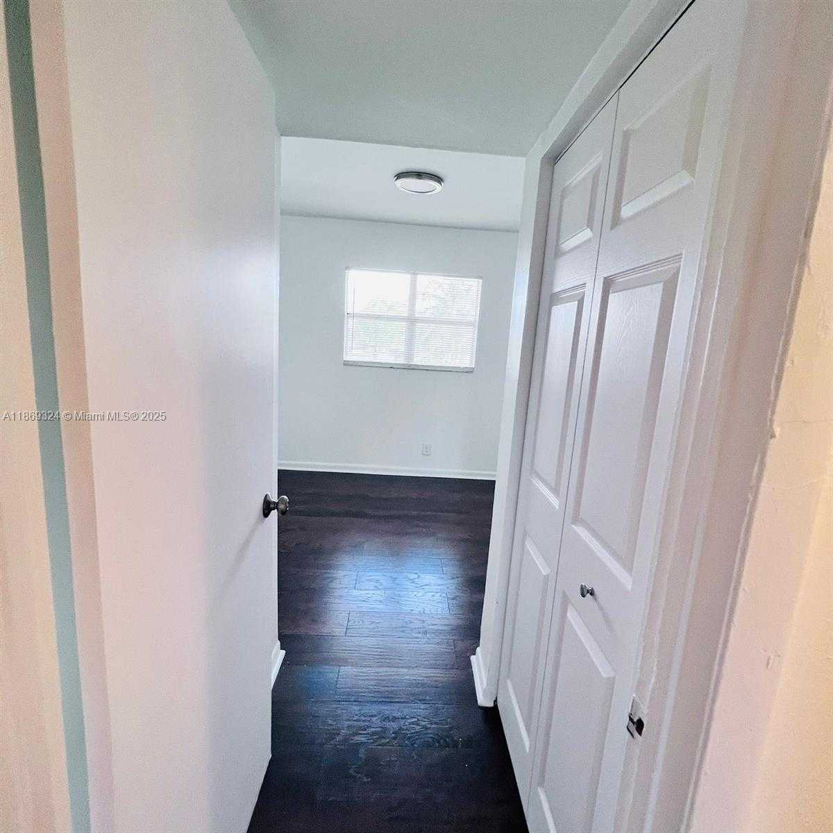 Small Image of 5721 BLUEBERRY CT #125, Lauderhill Number 16