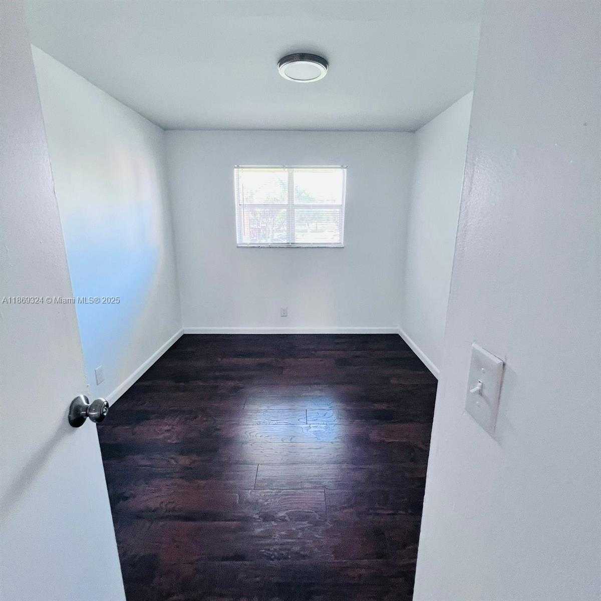Small Image of 5721 BLUEBERRY CT #125, Lauderhill Number 19