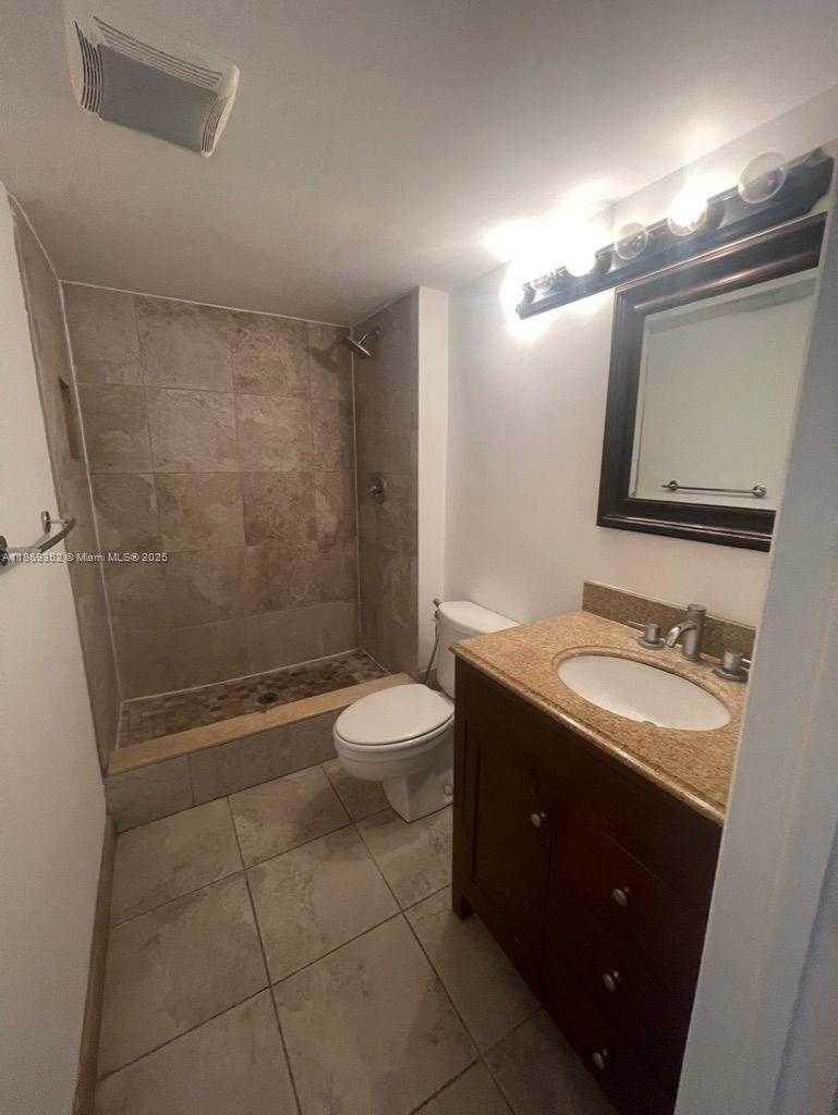 Small Image of 14201 NORTH KENDALL DR #109D, Miami Number 8