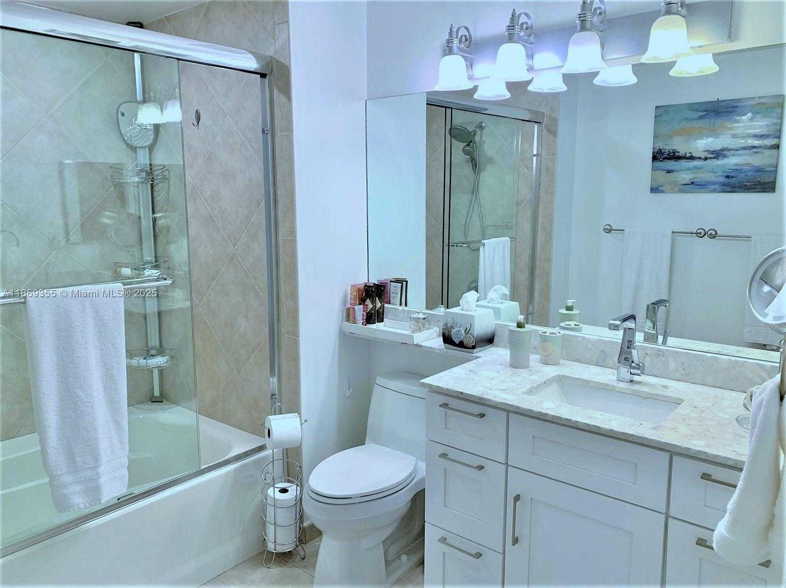 Small Image of 2080 SOUTH OCEAN DRIVE #PH3, Hallandale Beach Number 10