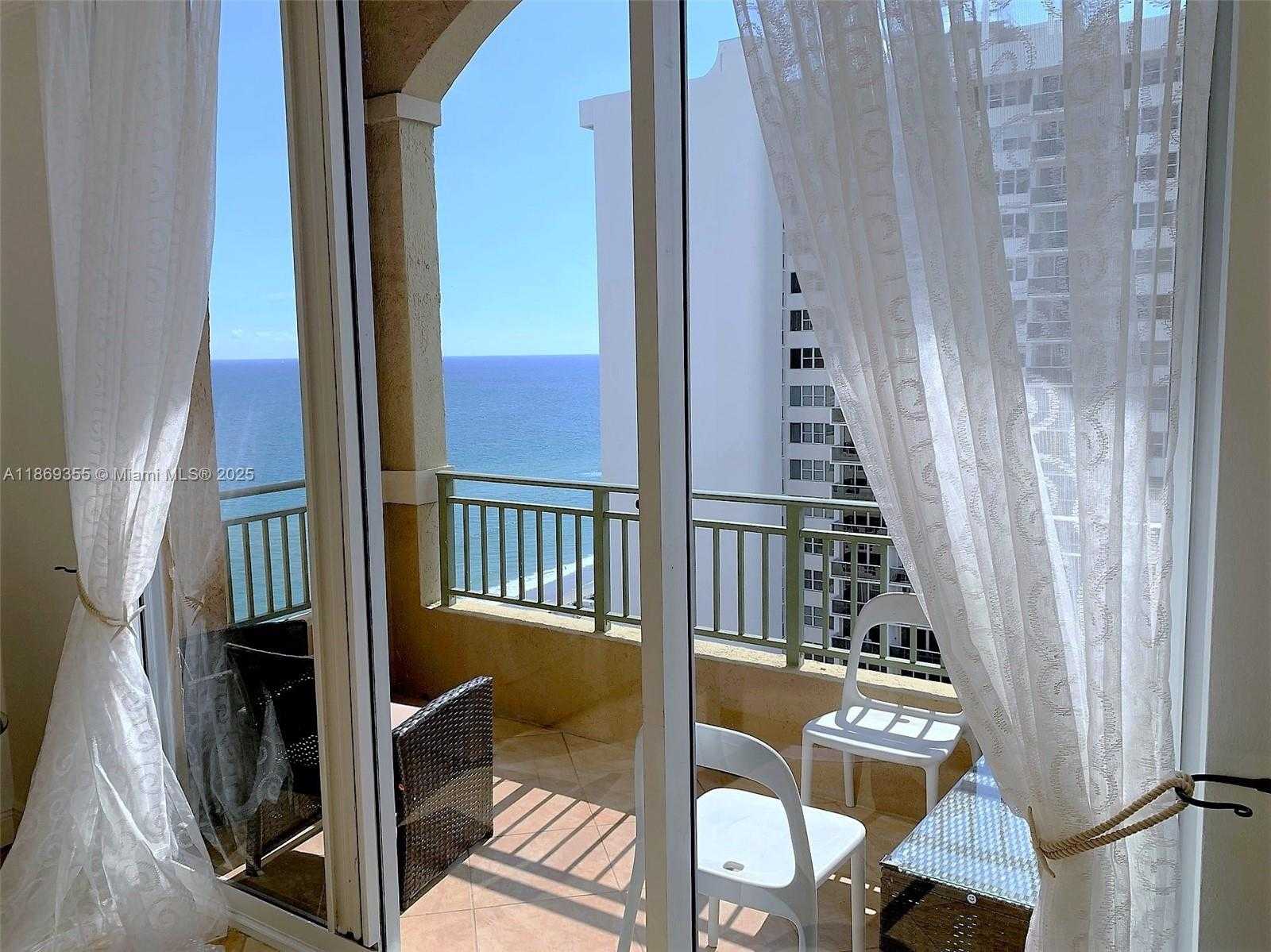 Small Image of 2080 SOUTH OCEAN DRIVE #PH3, Hallandale Beach Number 13