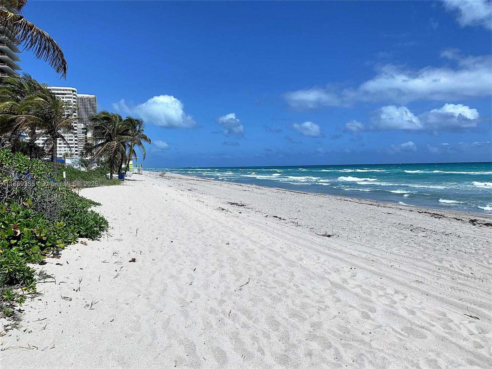 Small Image of 2080 SOUTH OCEAN DRIVE #PH3, Hallandale Beach Number 23