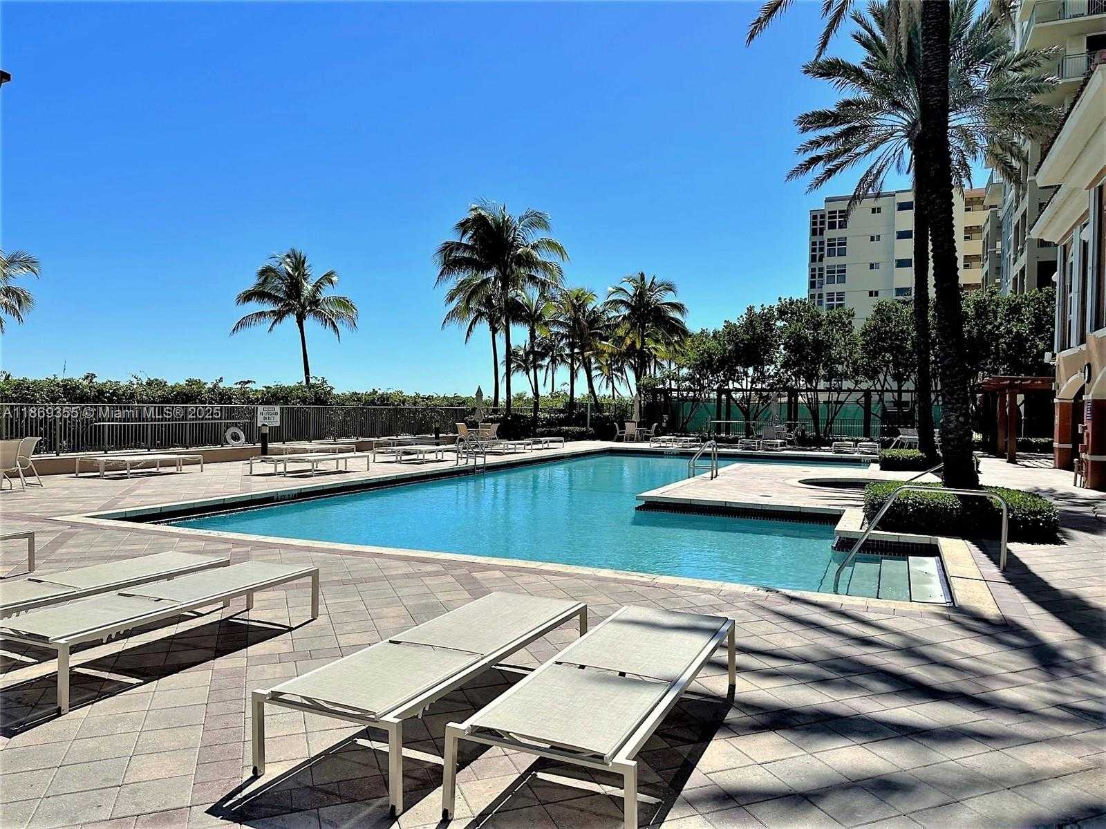 Small Image of 2080 SOUTH OCEAN DRIVE #PH3, Hallandale Beach Number 28