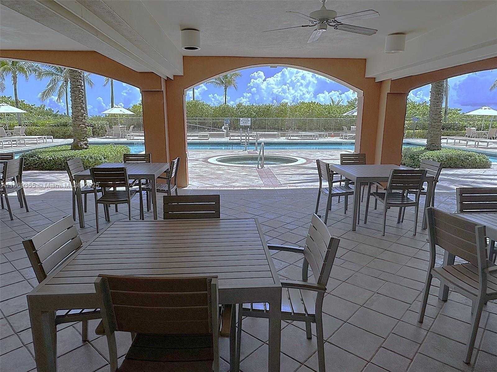 Small Image of 2080 SOUTH OCEAN DRIVE #PH3, Hallandale Beach Number 30