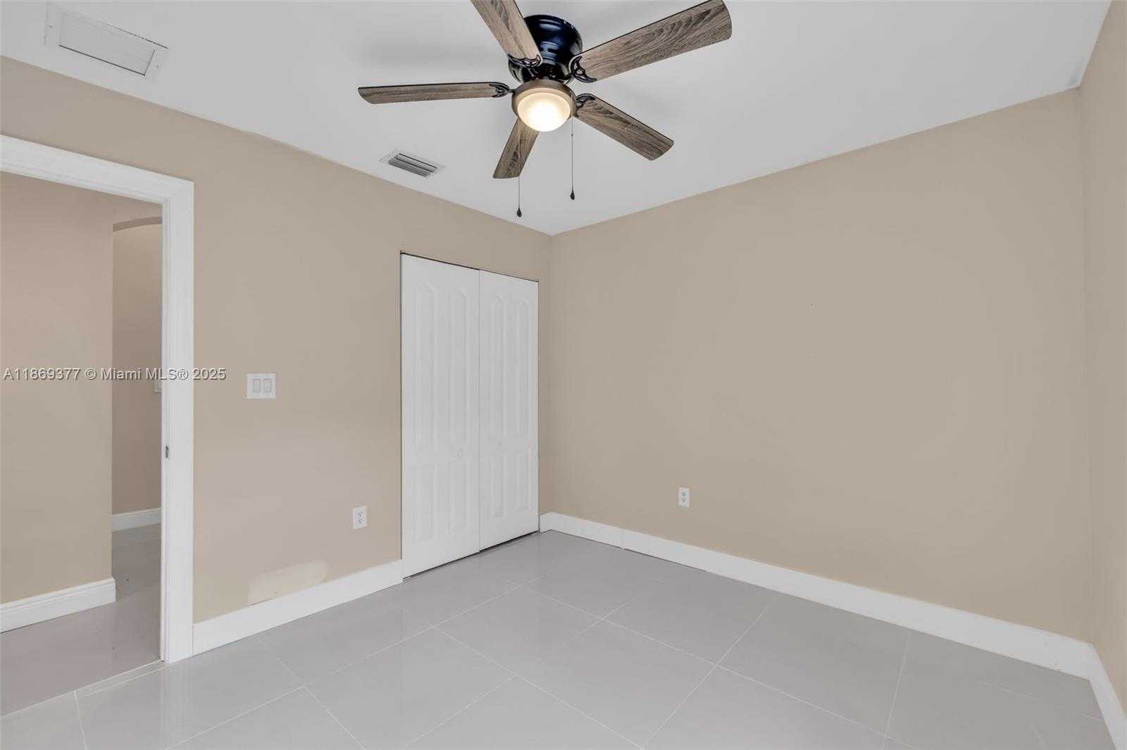 Small Image of 2014 NORTH EAST 4TH CT, Homestead Number 15