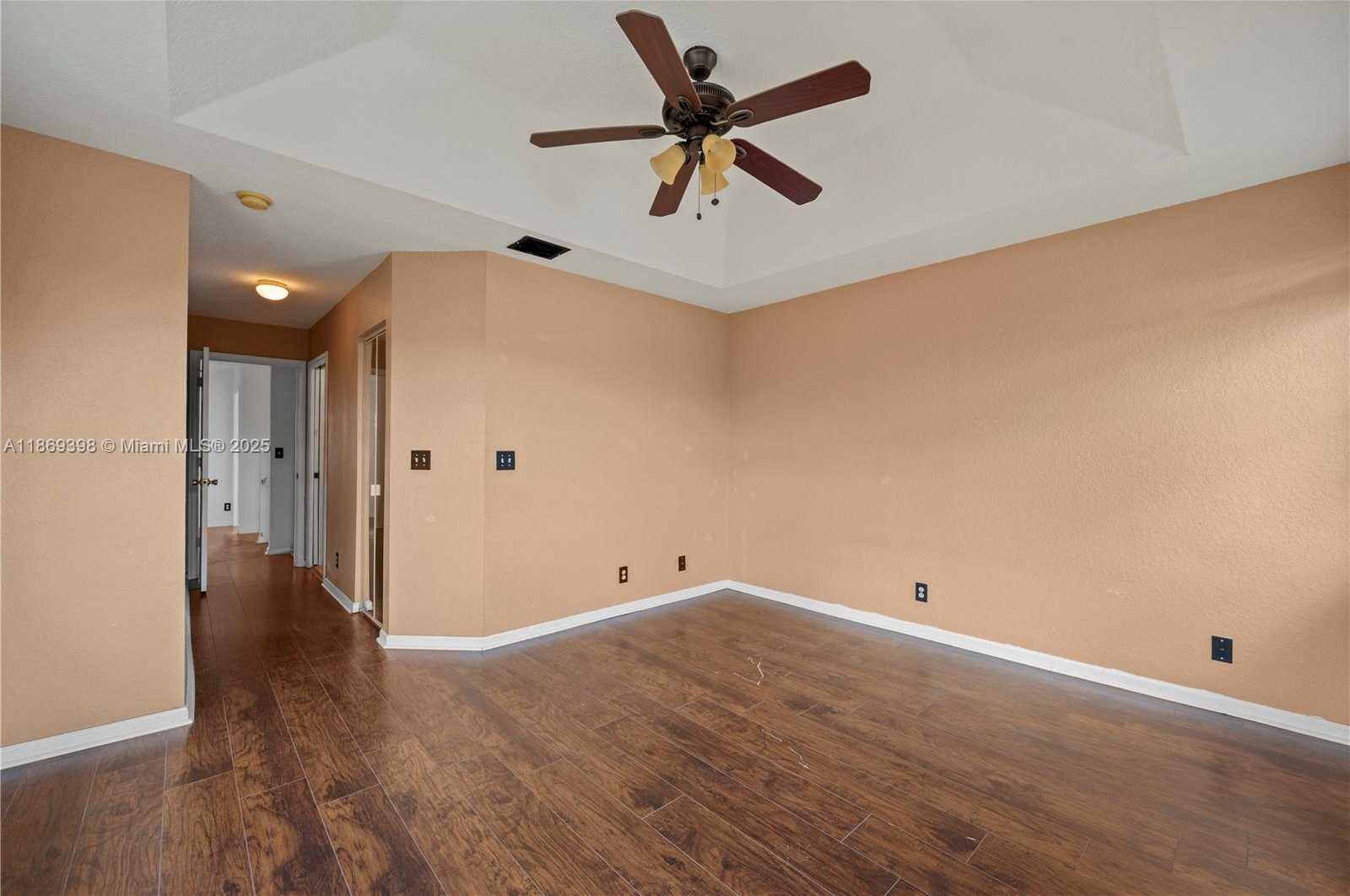 Small Image of 6714 NORTH WEST 39TH LN, Lauderhill Number 14