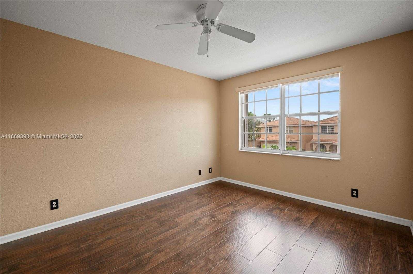 Small Image of 6714 NORTH WEST 39TH LN, Lauderhill Number 15