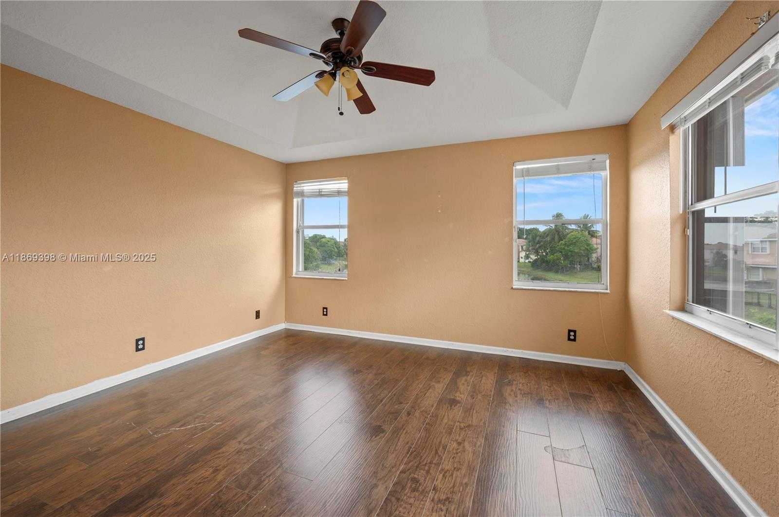 Small Image of 6714 NORTH WEST 39TH LN, Lauderhill Number 16